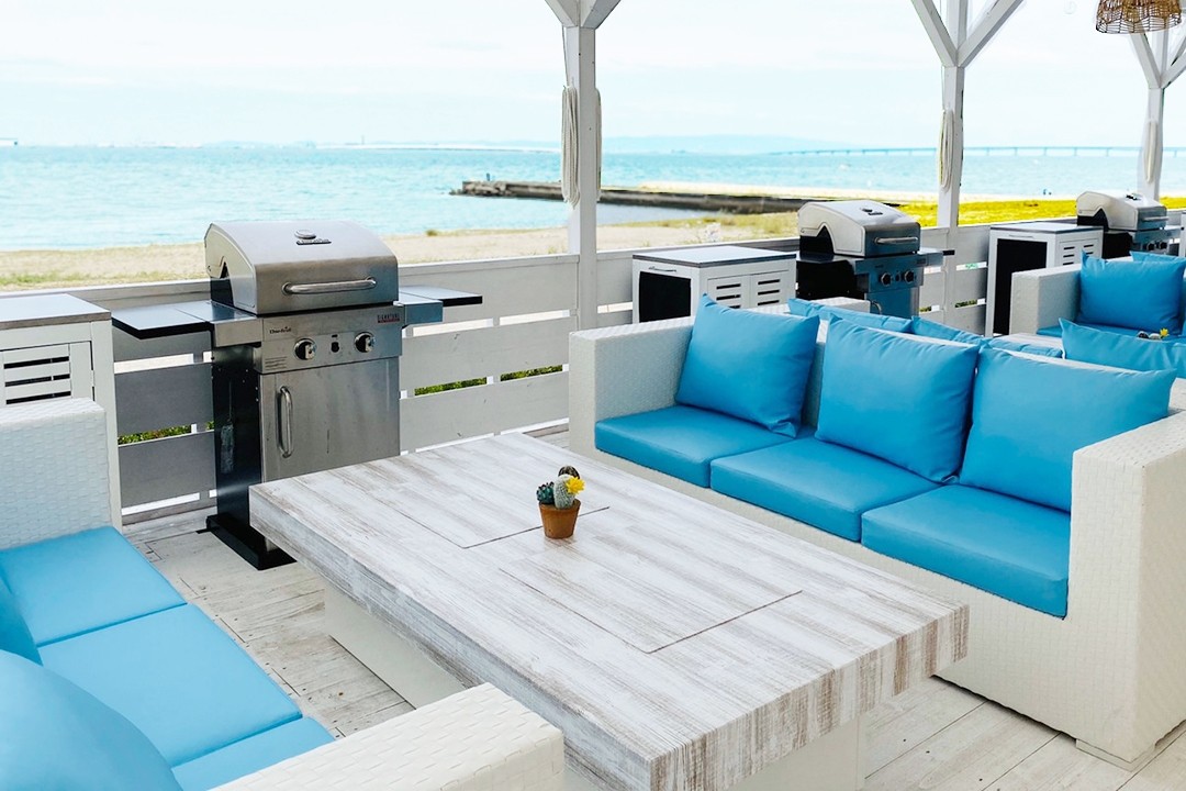 6名席  ※ソフトドリンク飲み放題付き　¥2,090～