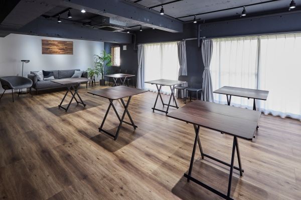 北参道駅前　2F フロア（立食イメージ）