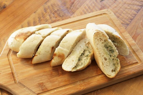 ガーリックバゲット 1本