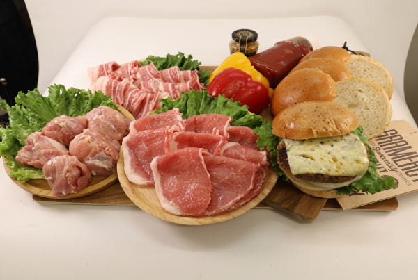 ���j���[�E�N�C�b�N�ďC��BBQ�Z�b�g�i�n���o�[�K�[����Z�b�g����j5�l�O