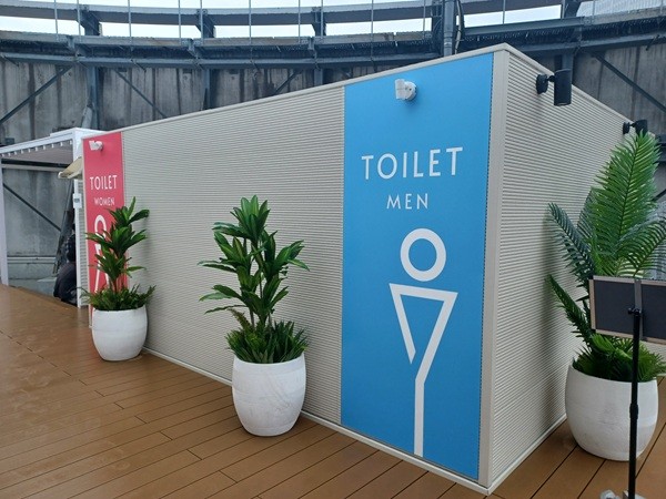 トイレ